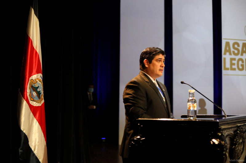 Presidente Carlos ALvarado Q (1)