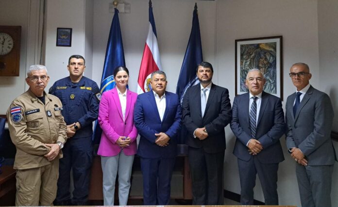 EXMINISTRO