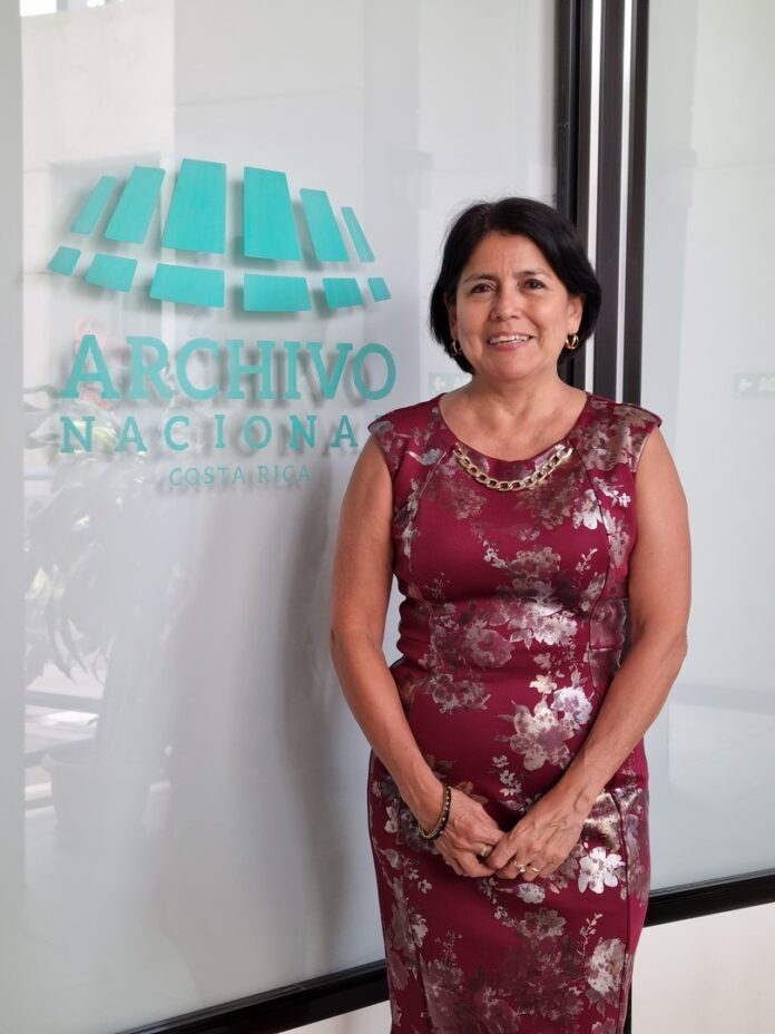 señora de las 4 decadas