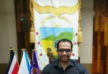 Oreamuno aprueba su presupuesto 2027 Hombre posa en una oficina institucional