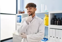 Carga viral indetectable protege cognición.