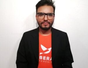 Adrián Urbina asume como Secretario Adjunto del PLP tras Asamblea en Goicoechea; datos electorales, cifras y análisis reveladores.