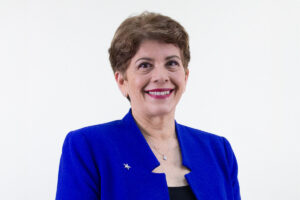 Contralora General de la República citada por Sala Constitucional por subasta de frecuencias en Costa Rica